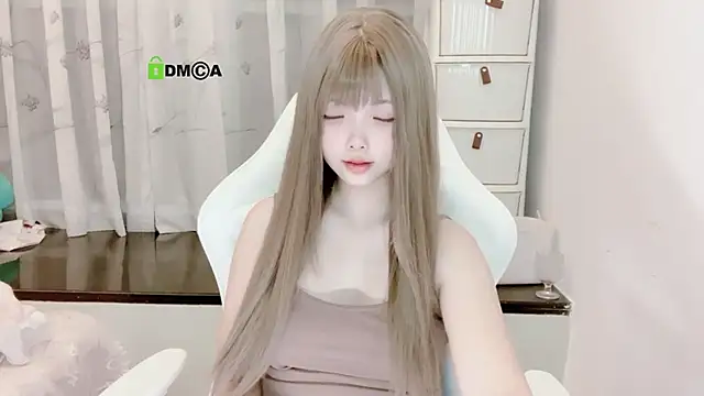 Snapshot of liuruyuan888 chatting on 10/10/25, 06:40 liuruyuan888 online show from 10/10/25, 06:40