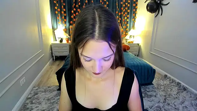 Snapshot of SusanMayer chatting on 10/20/25, 01:55 SusanMayer online show from 10/20/25, 01:55