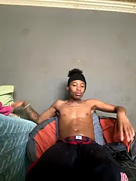 Tookey012 online show from 10/28/25, 08:40