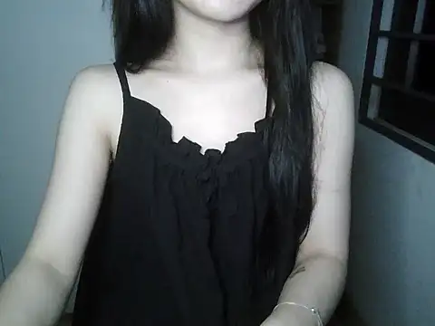 Snapshot of Annabelle-e chatting on 09/30/25, 07:08 Annabelle-e online show from 09/30/25, 07:08