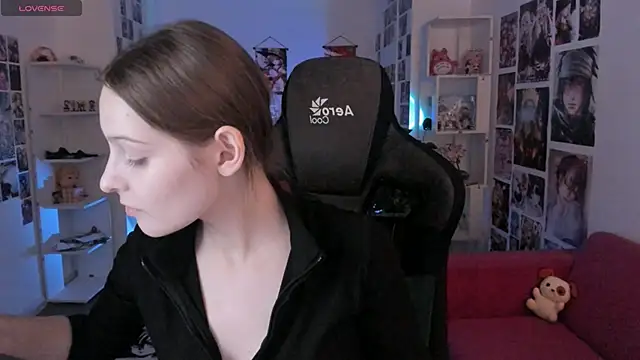 Snapshot of JenniferKiim chatting on 01/08/26, 12:40 JenniferKiim online show from 01/08/26, 12:40