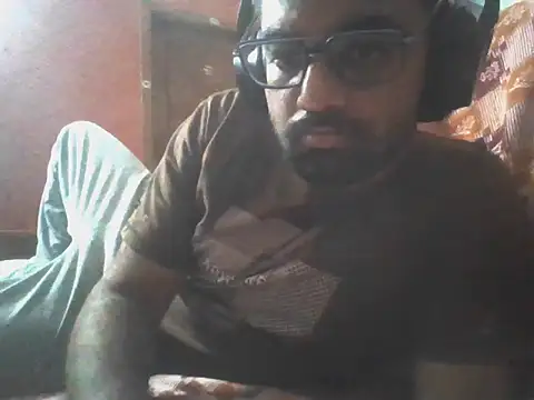 Snapshot of GOJO_1 chatting on 10/24/25, 05:31 GOJO 1 online show from 10/24/25, 05:31