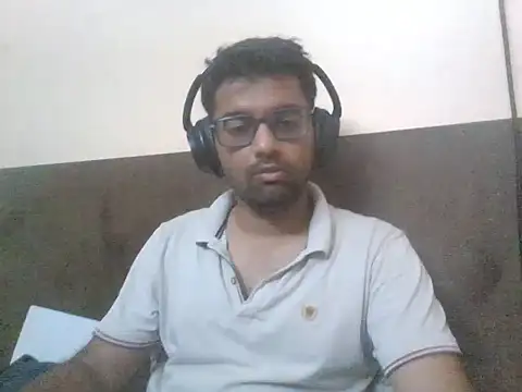 Snapshot of GOJO_1 chatting on 11/02/25, 01:02 GOJO 1 online show from 11/02/25, 01:02