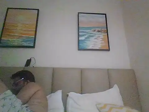 Snapshot of GOJO_1 chatting on 11/10/25, 10:25 GOJO 1 online show from 11/10/25, 10:25