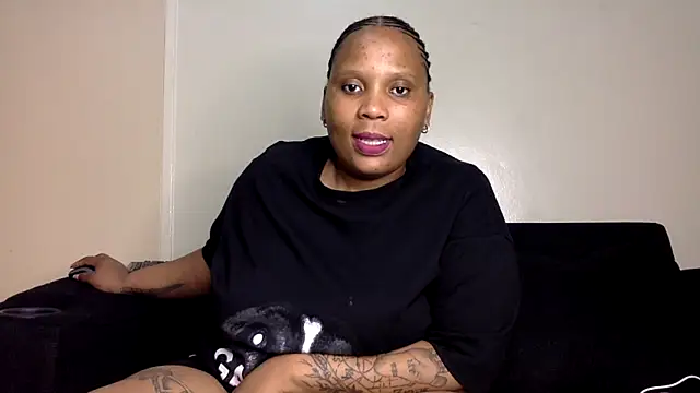 Snapshot of Judylicius chatting on 09/11/25, 06:19 Judylicius online show from 09/11/25, 06:19