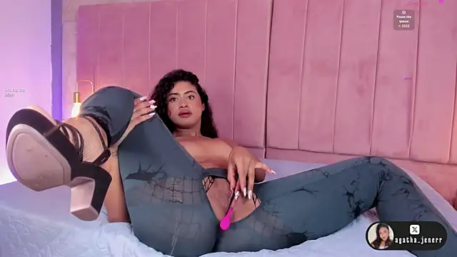 agatha jener online show from 09/12/25, 01:44