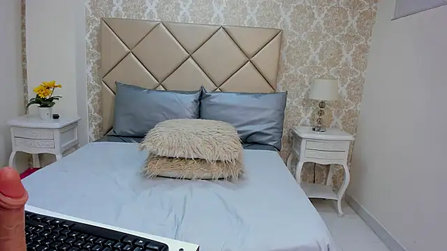 Natashanaughty online show from 02/11/26, 12:48