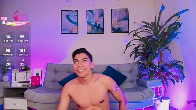 samucamx  online show from 05/20/26, 10:27