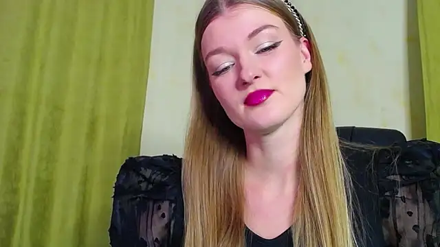 MysticVenus  online show from 12/19/25, 03:08