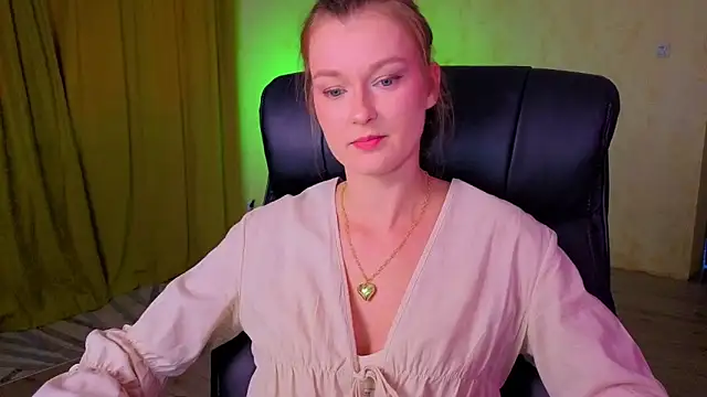 MysticVenus  online show from 03/11/26, 03:51