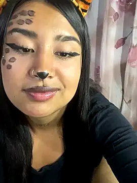 Snapshot of Caty__hot chatting on 10/16/25, 12:22 Caty hot online show from 10/16/25, 12:22