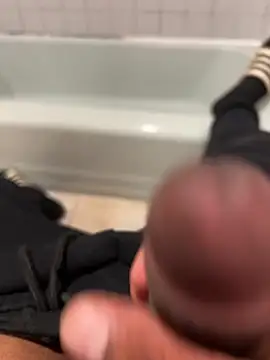 Jariushot3 online show from 04/10/26, 01:55