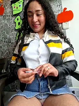 Lexiiee 1 online show from 10/09/25, 05:11