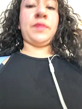 Lexiiee 1 online show from 12/16/25, 04:23