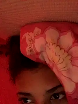 luluzinhax online show from 09/25/25, 01:59