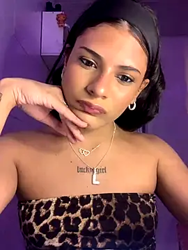 luluzinhax online show from 11/20/25, 01:50