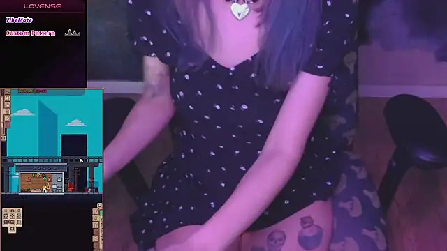 Snapshot of mmmminaDarling chatting on 03/01/26, 01:07 mmmminaDarling online show from 03/01/26, 01:07