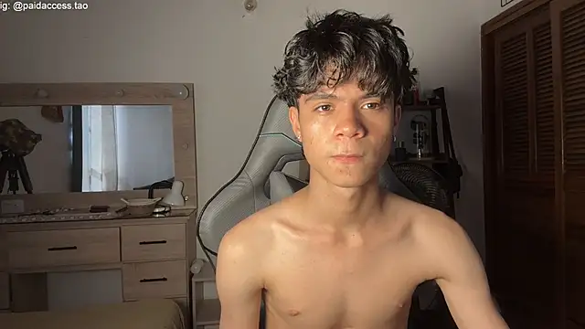 OopsAgain  online show from 06/20/26, 08:11