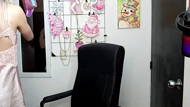 Andy Roses online show from 11/18/25, 10:36