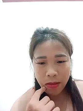 Snapshot of sumy-00 chatting on 09/11/25, 02:44 sumy-00 online show from 09/11/25, 02:44