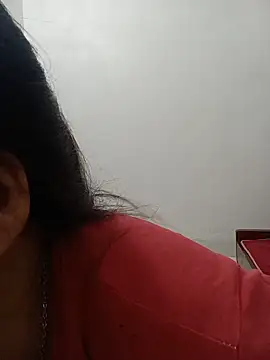 Snapshot of sumy-00 chatting on 05/14/26, 04:36 sumy-00 online show from 05/14/26, 04:36