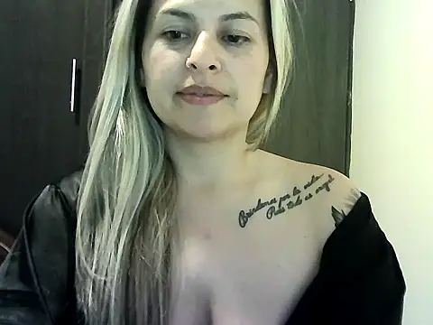 Valery  Rouse  online show from 11/10/25, 03:05