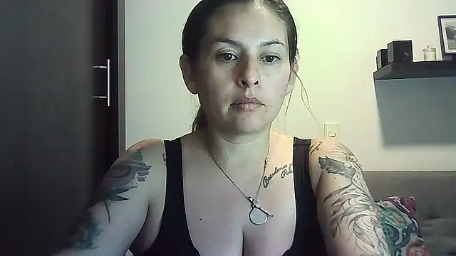 Valery  Rouse  online show from 04/14/26, 10:05