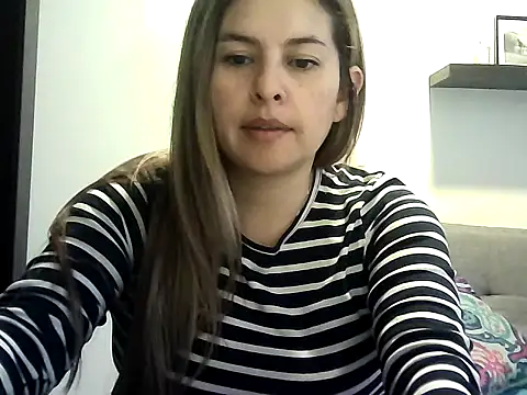 Snapshot of Valery__Rouse_ chatting on 04/24/26, 08:55 Valery Rouse online show from 04/24/26, 08:55
