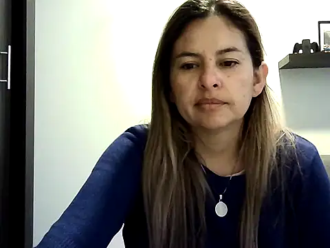 Snapshot of Valery__Rouse_ chatting on 05/25/26, 11:38 Valery Rouse online show from 05/25/26, 11:38