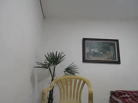 Snapshot of Young_handsome chatting on 09/14/25, 08:41 Young handsome online show from 09/14/25, 08:41