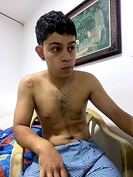 Snapshot of Young_handsome chatting on 11/29/25, 03:15 Young handsome online show from 11/29/25, 03:15