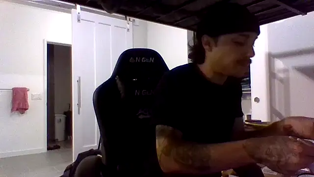 Jbenz420 online show from 07/06/26, 05:48