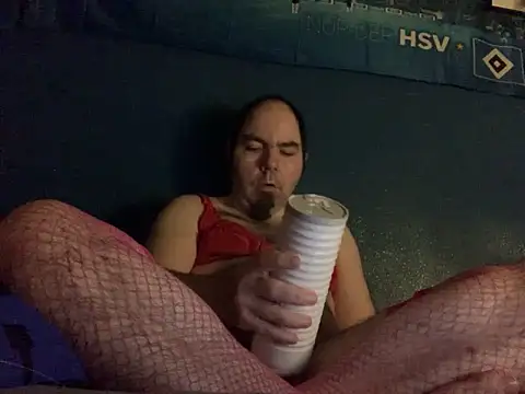 Snapshot of GeilerHSVFAN1989 chatting on 09/25/25, 03:54 GeilerHSVFAN1989 online show from 09/25/25, 03:54