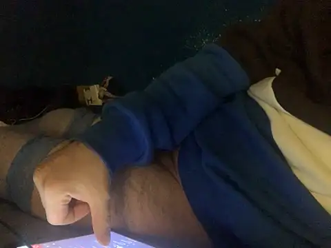 Snapshot of GeilerHSVFAN1989 chatting on 09/30/25, 06:46 GeilerHSVFAN1989 online show from 09/30/25, 06:46