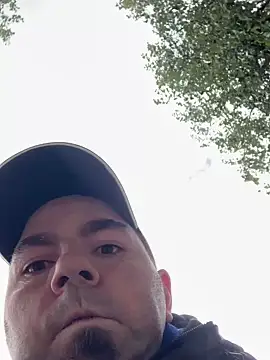 Snapshot of GeilerHSVFAN1989 chatting on 10/16/25, 01:34 GeilerHSVFAN1989 online show from 10/16/25, 01:34