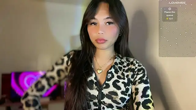  petitegirlx69  online show from 01/09/26, 05:48