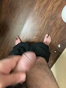 Guyguard12 online show from 03/10/26, 08:30