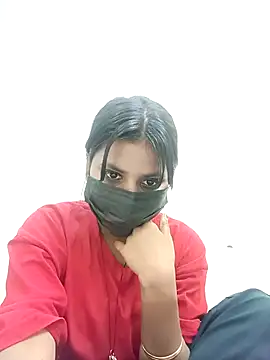 Snapshot of archi-819 chatting on 11/15/25, 04:58 archi-819 online show from 11/15/25, 04:58