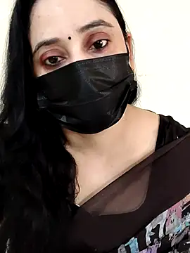 Snapshot of Monica_cams chatting on 11/02/25, 05:21 Monica cams online show from 11/02/25, 05:21