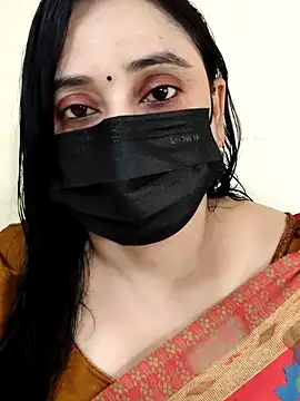 Snapshot of Monica_cams chatting on 11/21/25, 06:23 Monica cams online show from 11/21/25, 06:23