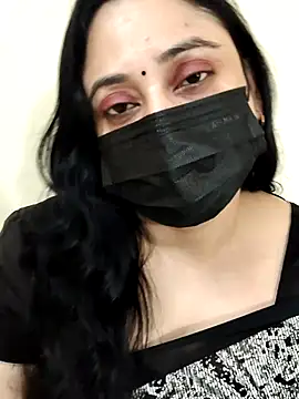 Snapshot of Monica_cams chatting on 11/24/25, 05:01 Monica cams online show from 11/24/25, 05:01