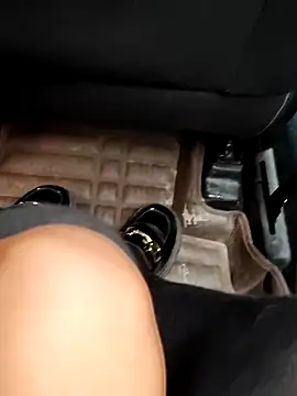 shaoshao-7758 online show from 10/07/25, 01:25