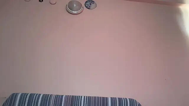 Snapshot of Rozalindam chatting on 09/28/25, 02:00 Rozalindam online show from 09/28/25, 02:00