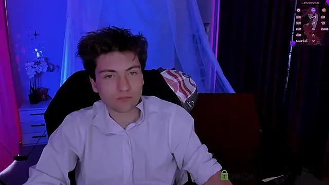 travis wolf  online show from 04/23/26, 12:29