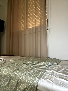 Snapshot of Merousexy282828 chatting on 09/12/25, 04:51 Merousexy282828 online show from 09/12/25, 04:51