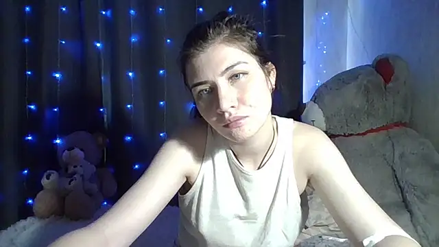 Nancy Luna online show from 10/11/25, 08:02