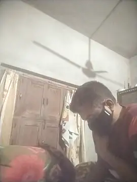 Manjit009 online show from 11/28/25, 05:48