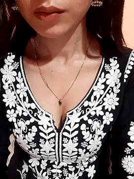 siya rani67 online show from 04/14/26, 04:07