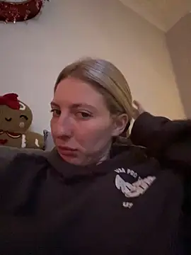 Snapshot of CheekyChelseaX chatting on 12/01/25, 06:24 CheekyChelseaX online show from 12/01/25, 06:24