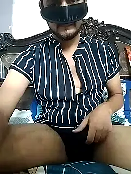 7incpink online show from 10/14/25, 06:14